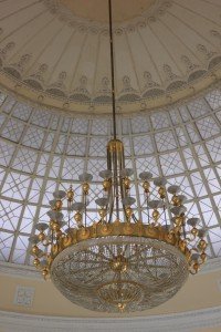 Vad är Umeå Östra mot Odessas järnvägsstation