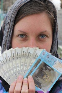 Det krävdes tio kr och fjorton biljetter för att komma in i Golestanpalatsets museum