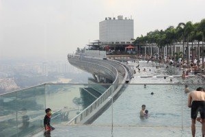 spännande överdåd från ovan